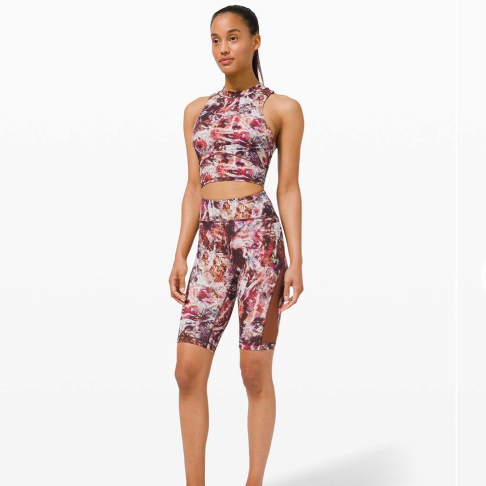 NWT Lululemon Everlux and Mesh Cropped Tank